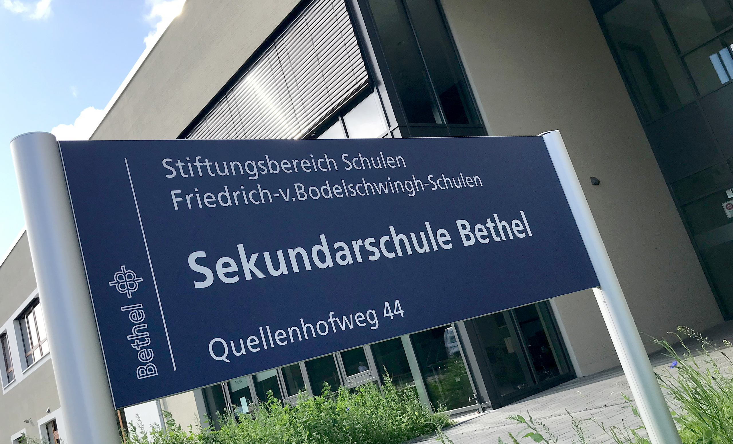 Adresse der Sekundarschule Bethel Quellenhofweg 44